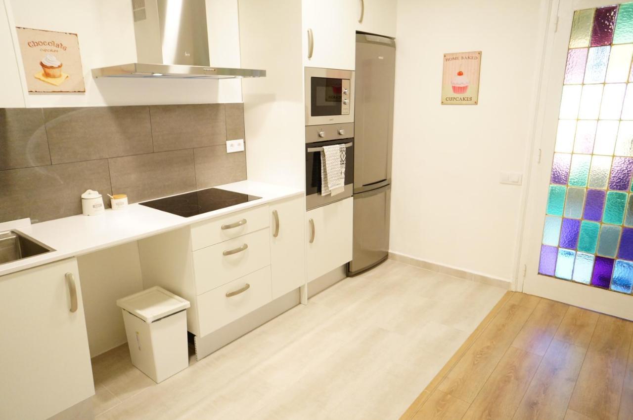 By Paseo De Gracia Rooms Barcelona Bagian luar foto