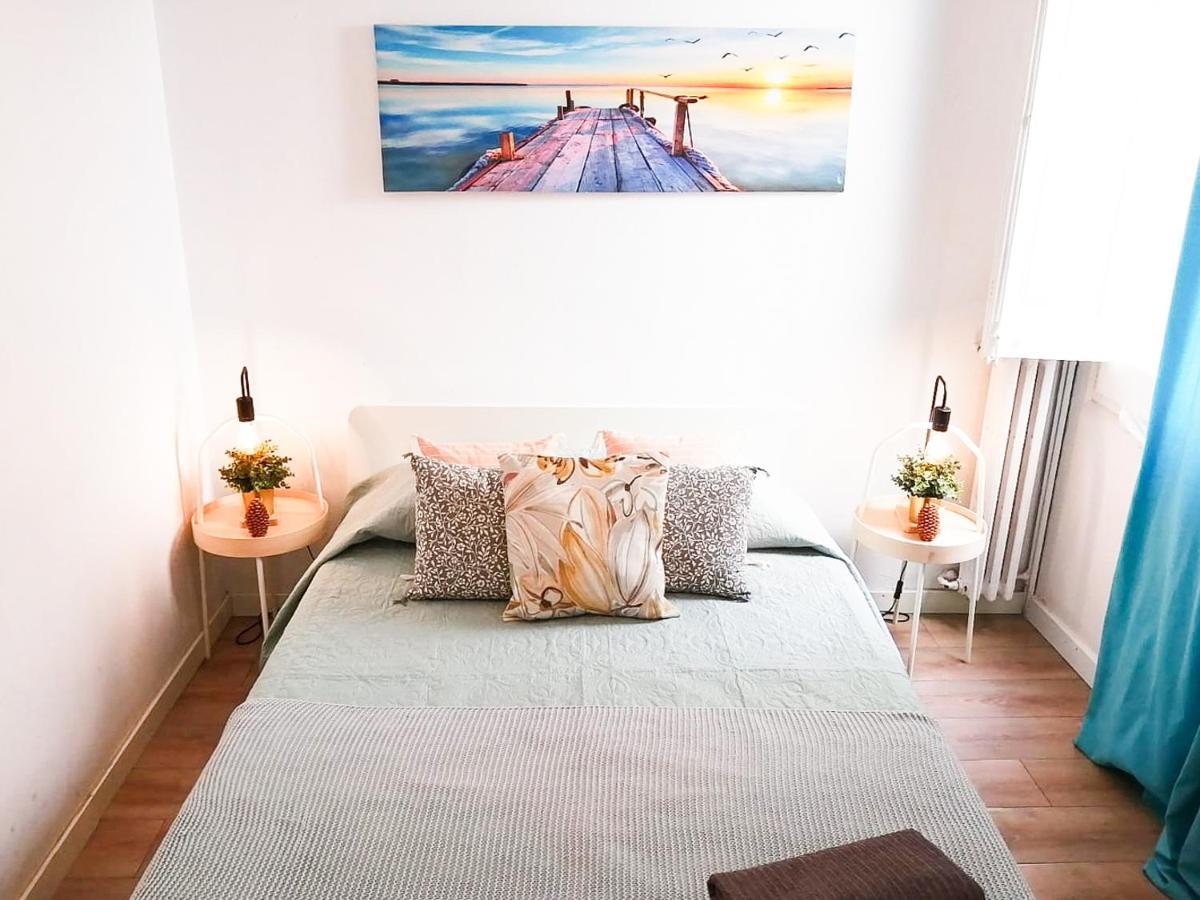 By Paseo De Gracia Rooms Barcelona Bagian luar foto